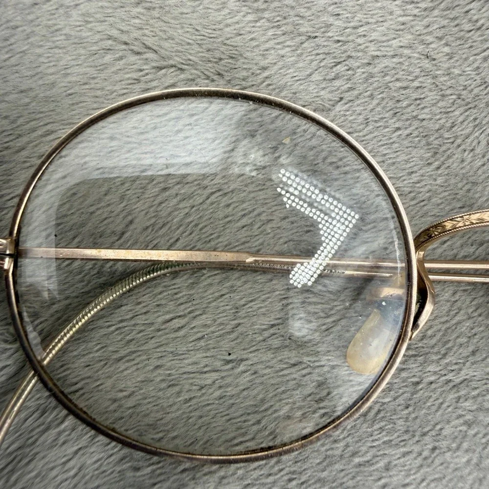 Vintage Estate Wire Frame Glasses Gold 1/10 12K GF Round Engraved